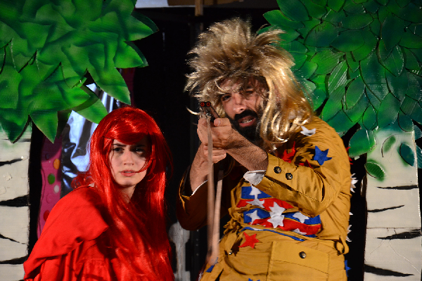  Spazio Hermaea Pirri: Spettacolo Ciuffetto Rosso 